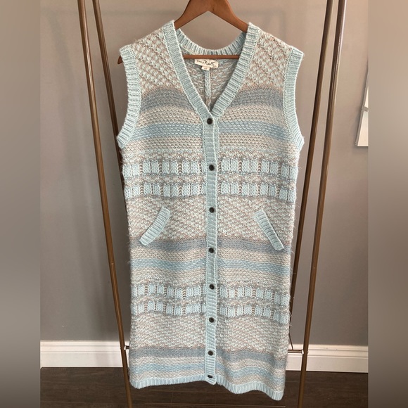 Beautiful Simply Noelle Long sweater vest in blue and greys. Size S/M (8/10) - Picture 1 of 4